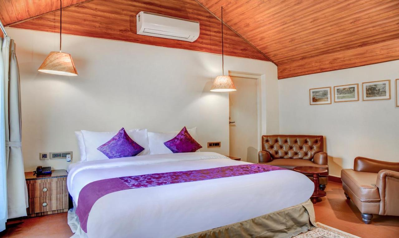 Treebo Premium Blue Mountain Country Club And Resort Siliguri Εξωτερικό φωτογραφία
