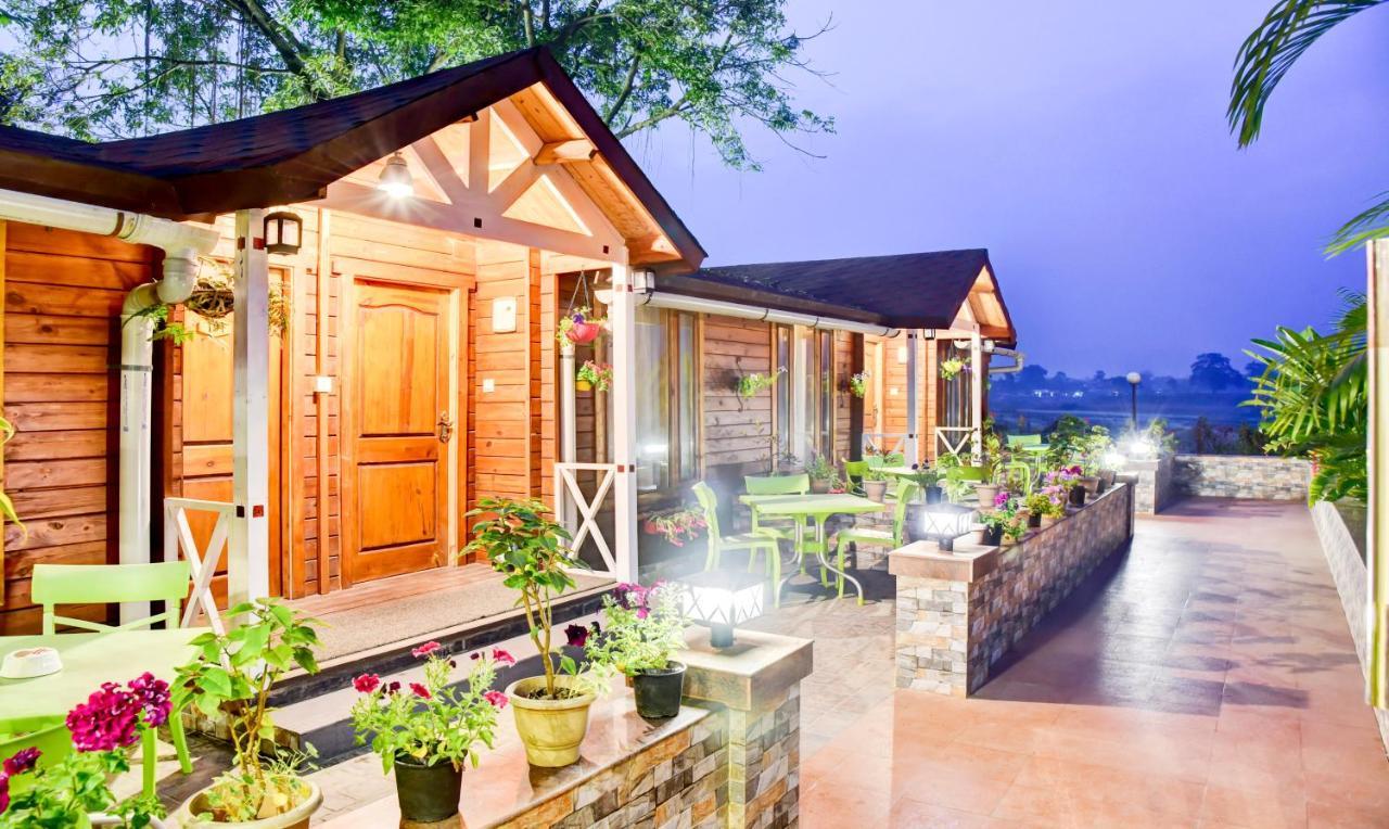 Treebo Premium Blue Mountain Country Club And Resort Siliguri Εξωτερικό φωτογραφία